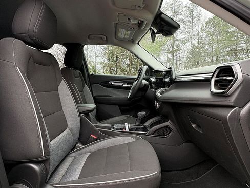 Certified 2025 Chevrolet TrailBlazer LS w/ LS Convenience Package image 13