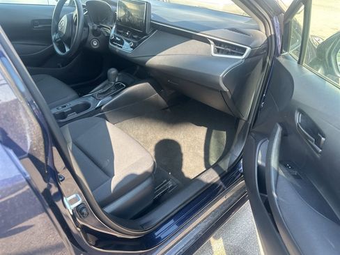 Used 2023 Toyota Corolla LE image 28