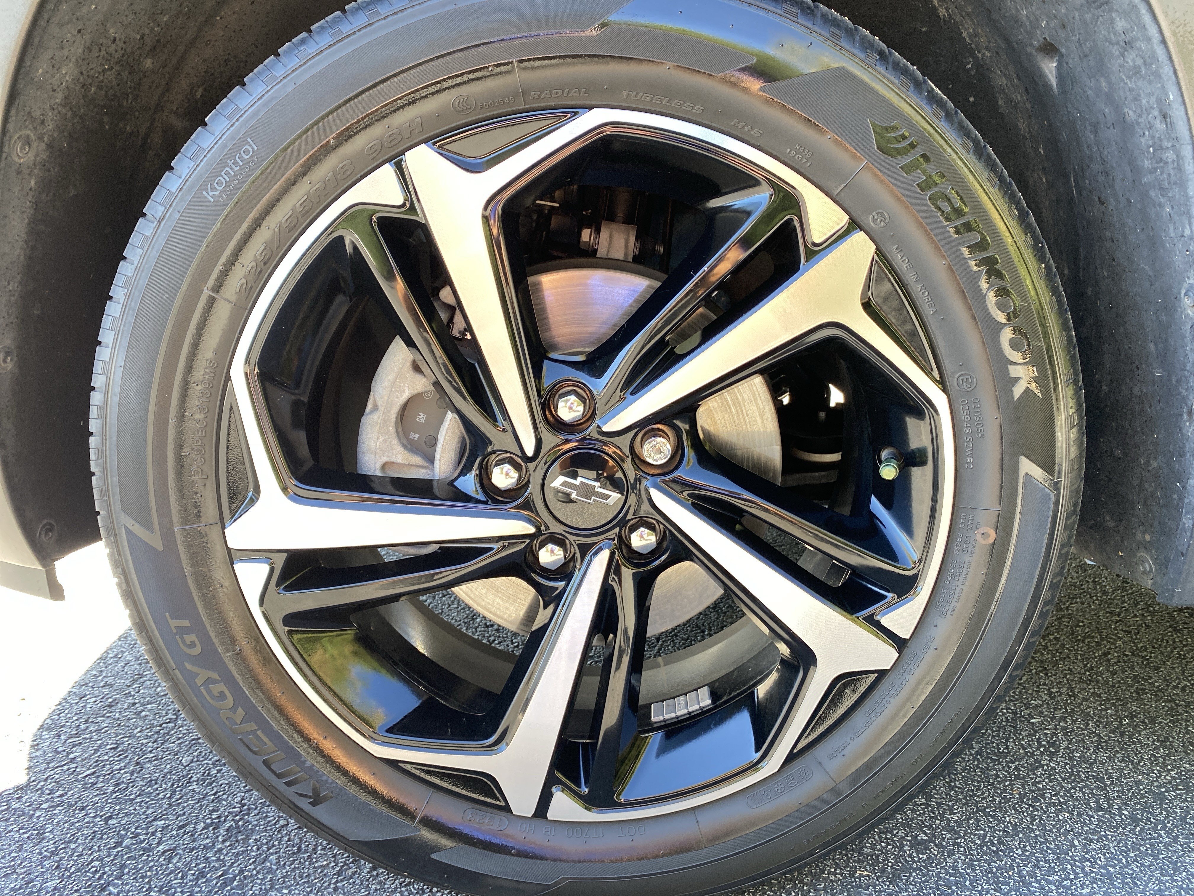Used 2023 Chevrolet TrailBlazer RS w/ Sun and Liftgate Package AWD/4WD image 17