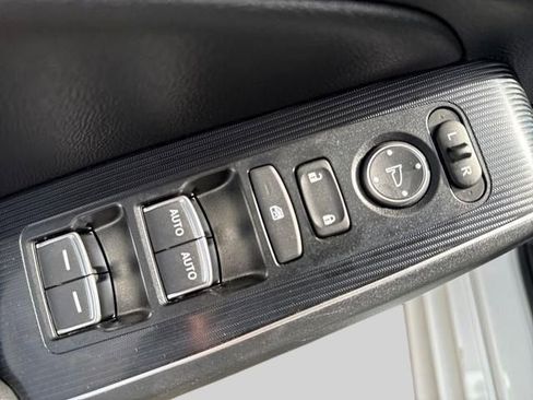 Certified 2024 Honda Civic Touring image 5