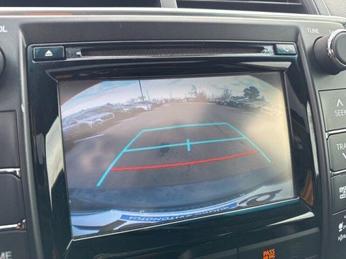 Used 2015 Toyota Camry XLE image 30