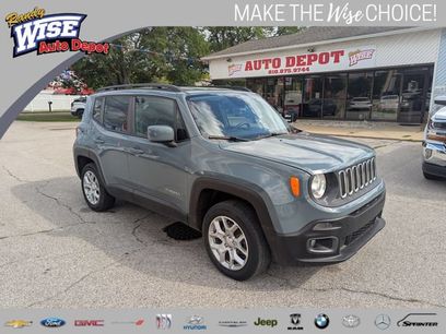 Used 2017 Jeep Renegade Latitude w/ Cold Weather Group