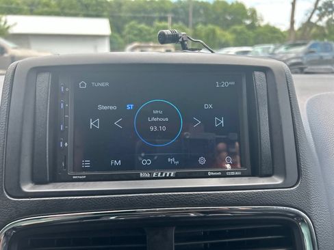 Used 2019 Dodge Grand Caravan GT FWD image 21
