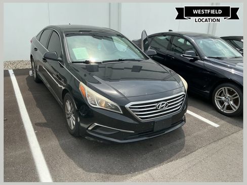 Used 2017 Hyundai Sonata SE FWD image 1