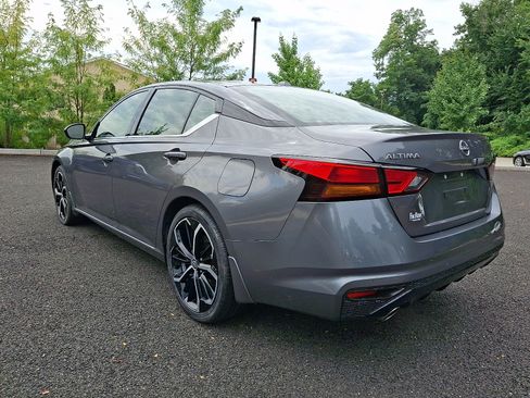 Certified 2024 Nissan Altima 2.5 SR w/ SR Premium Package FWD image 4