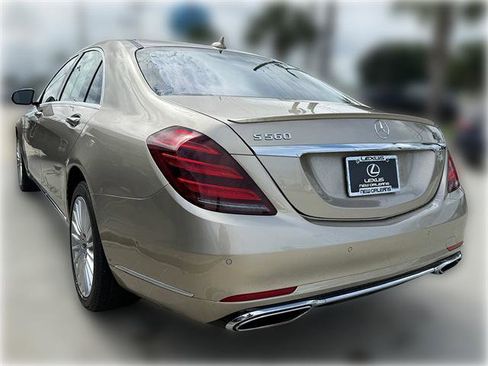 Used 2020 Mercedes-Benz S 560 Sedan image 5