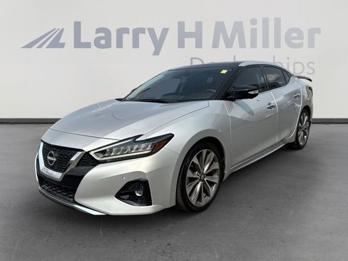 Used 2023 Nissan Maxima Platinum w/ Sport Mat Group image 4