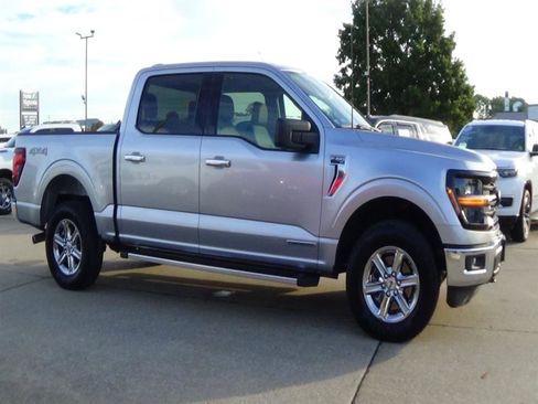 Used 2024 Ford F150 XLT w/ Mobile Office Package image 5