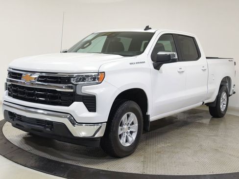 Used 2025 Chevrolet Silverado 1500 LT w/ Work Truck Package image 6