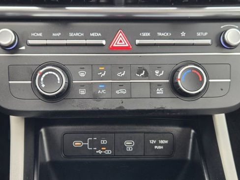 Used 2025 Hyundai Tucson SE FWD image 18