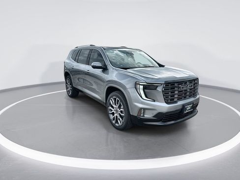 New 2026 GMC Acadia Denali Ultimate w/ LPO, Floor Liner Package AWD/4WD image 2