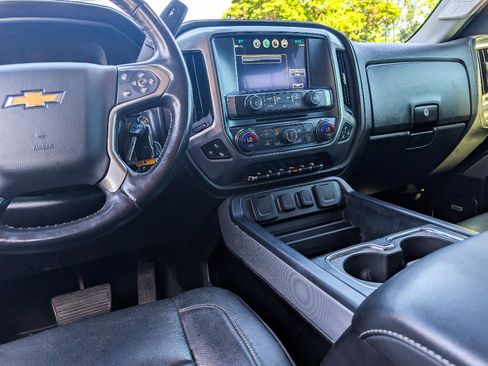 Used 2019 Chevrolet Silverado 2500 LTZ w/ Duramax Plus Package AWD/4WD image 26