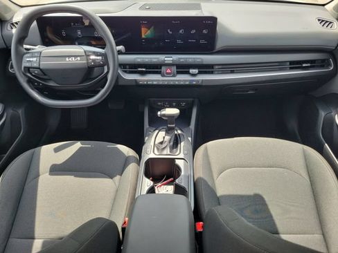 Used 2025 Kia K4 FWD image 14