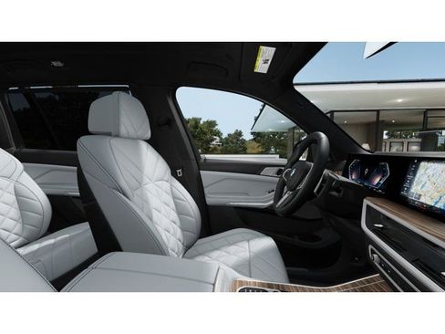 New 2026 BMW X7 xDrive40i w/ Executive Package image 9