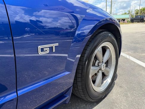 Used 2005 Ford Mustang GT RWD image 44