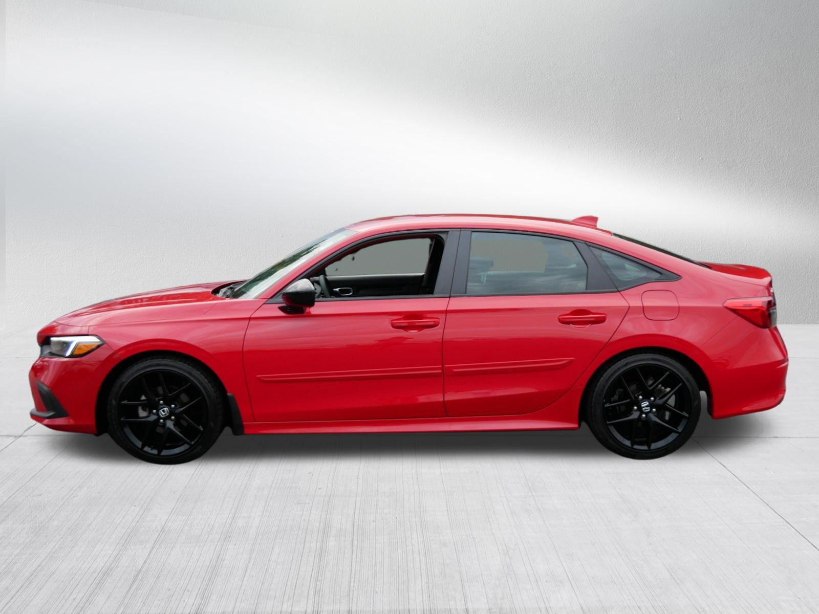 Used 2023 Honda Civic Sport image 4