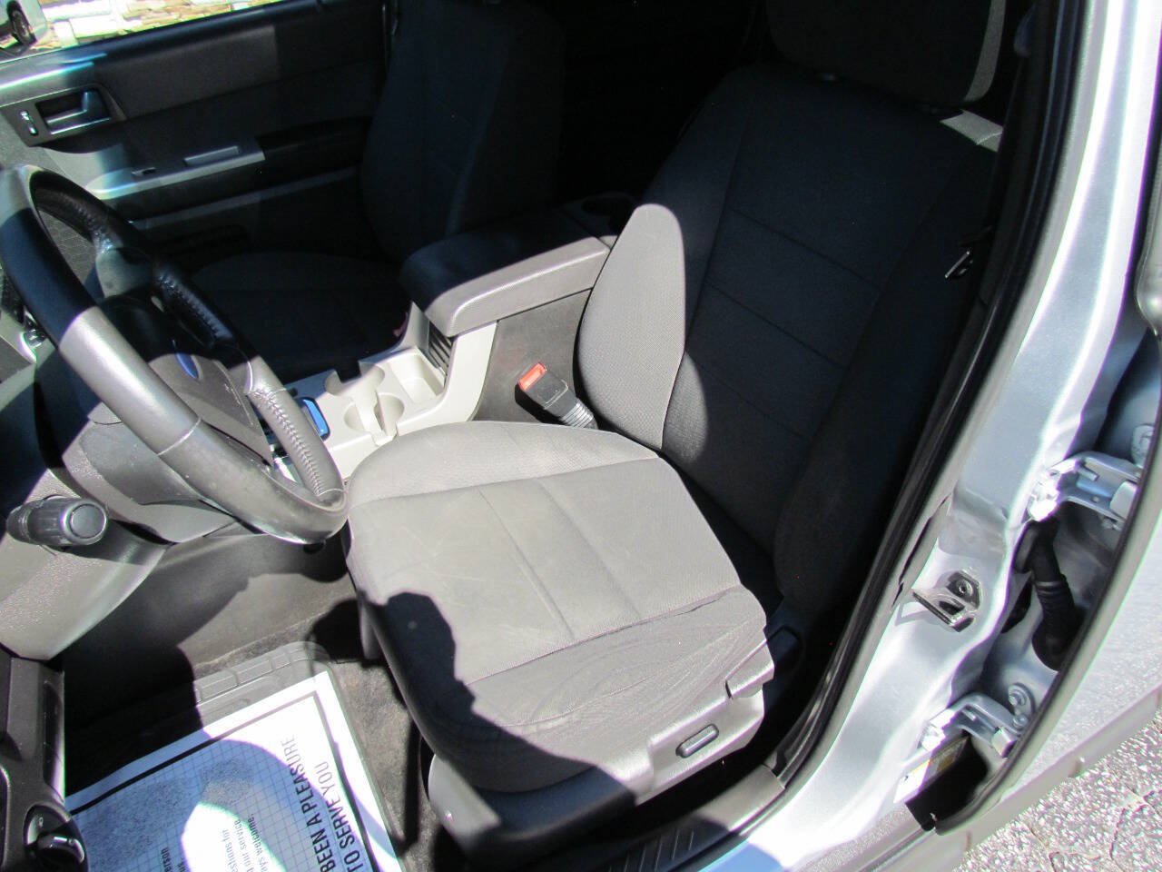 Used 2010 Ford Escape XLT FWD image 10