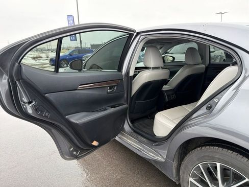 Used 2016 Lexus ES 350 image 26