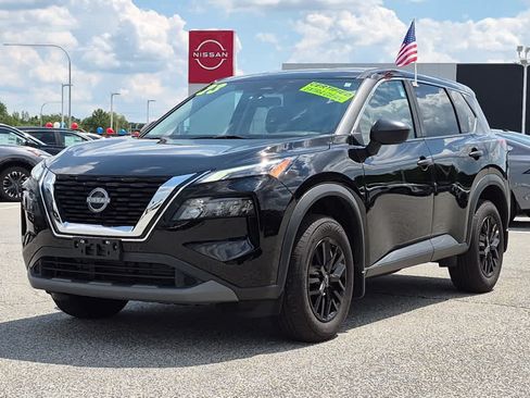 Used 2023 Nissan Rogue S AWD/4WD image 1