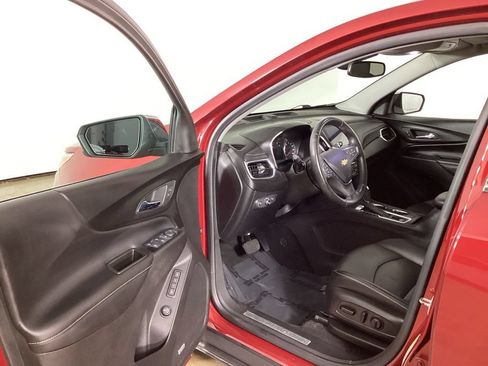 Used 2019 Chevrolet Equinox Premier AWD/4WD image 9