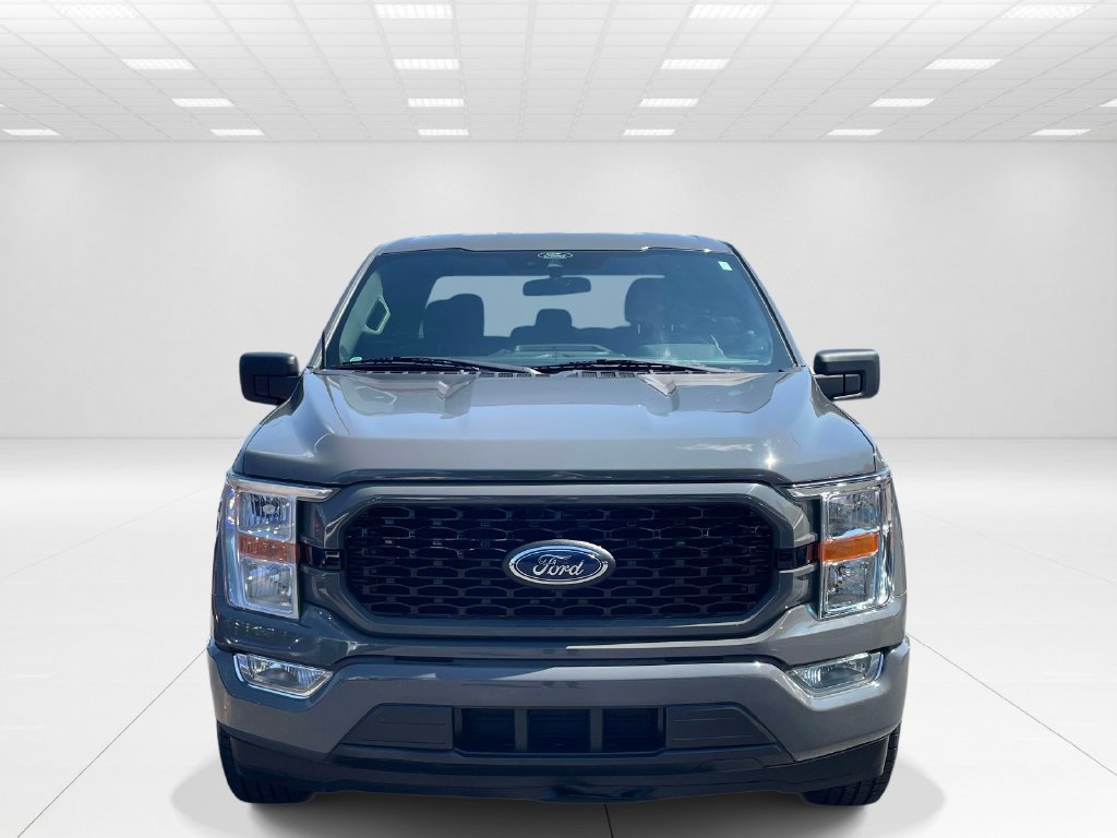 Used 2021 Ford F150 XL w/ STX Appearance Package RWD image 2