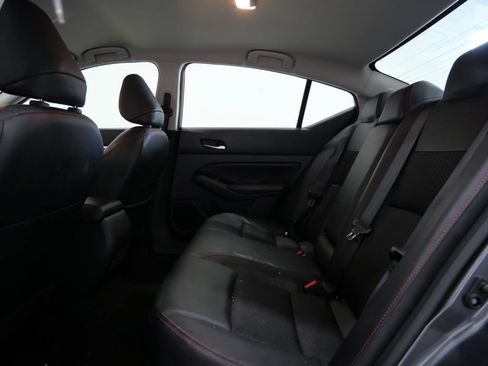 Used 2024 Nissan Altima 2.5 SR FWD image 22