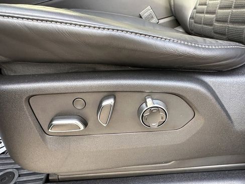 Certified 2023 Cadillac Escalade ESV Sport Platinum w/ LPO, ONYX Package image 18