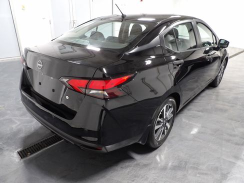 Used 2024 Nissan Versa S w/ S Plus Package FWD image 4