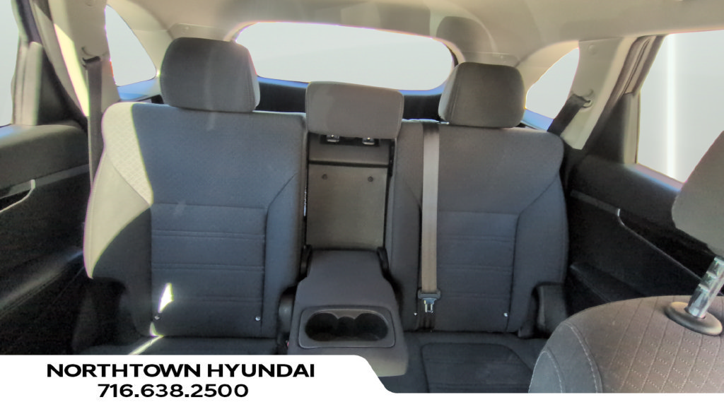 Used 2020 Kia Sorento LX FWD image 17