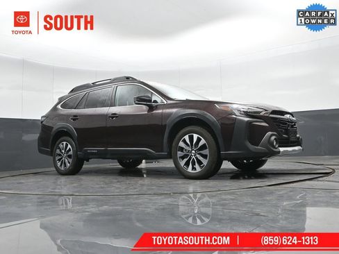 Used 2024 Subaru Outback Limited image 32