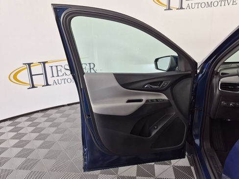 Used 2020 Chevrolet Equinox LT FWD image 12