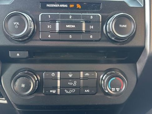 Used 2018 Ford F150 XLT w/ Equipment Group 301A Mid image 27