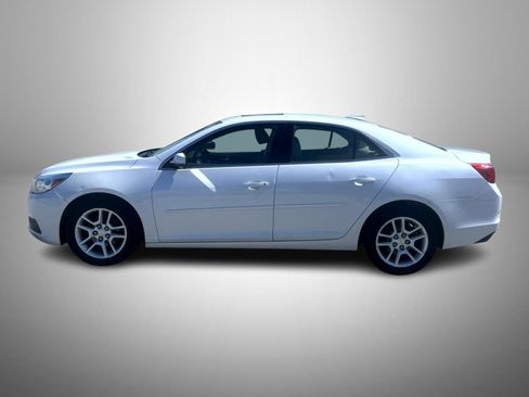 Used 2015 Chevrolet Malibu LT FWD image 8