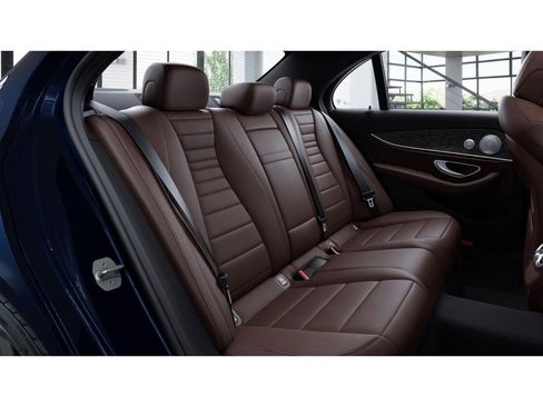 Certified 2023 Mercedes-Benz E 350 4MATIC Sedan image 5