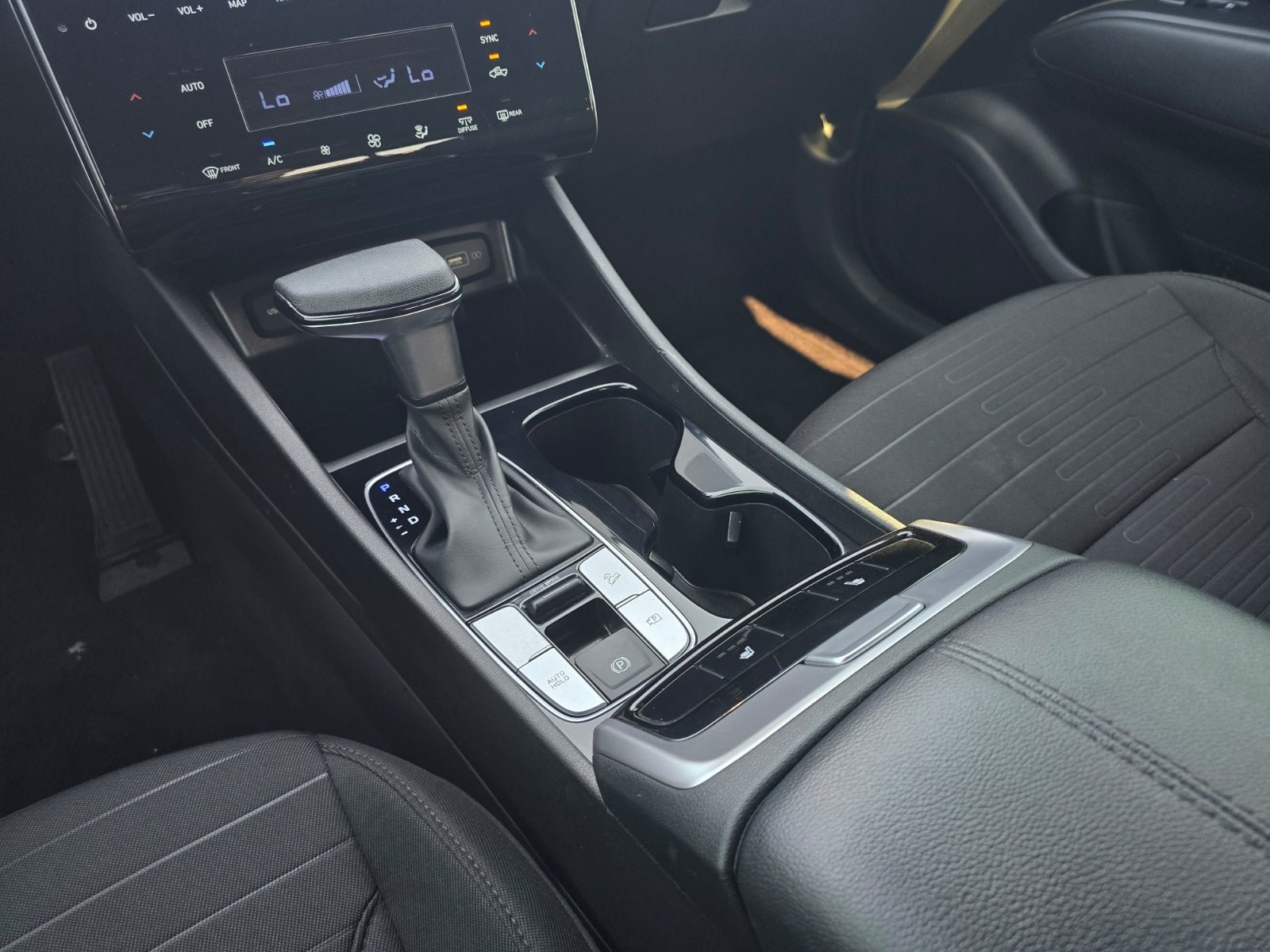 Certified 2024 Hyundai Santa Cruz SEL w/ Activity Package FWD image 19