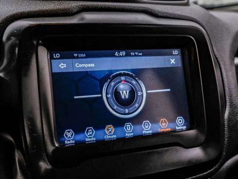 Used 2020 Jeep Renegade Latitude image 35