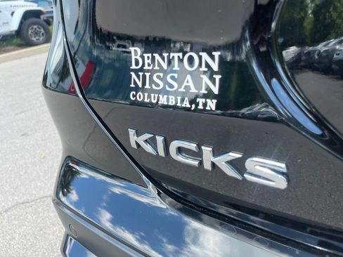 Certified 2025 Nissan Kicks Play S FWD image 40