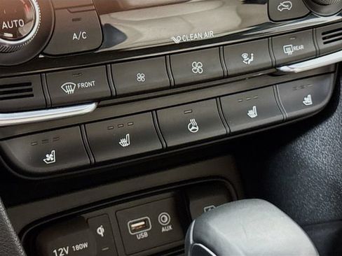 Used 2020 Hyundai Santa Fe Limited FWD image 28