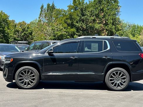 Used 2022 GMC Acadia Denali w/ Black Diamond Edition AWD/4WD image 7