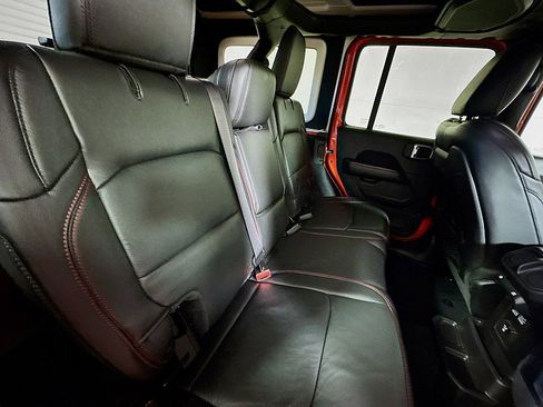 Used 2018 Jeep Wrangler Unlimited Rubicon image 26