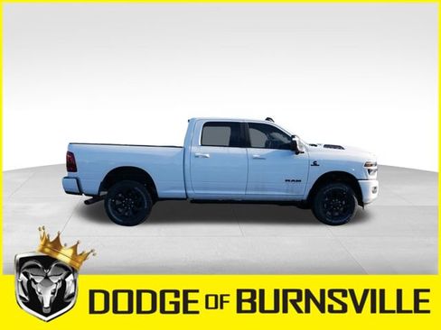 Used 2025 RAM 3500 Laramie image 11