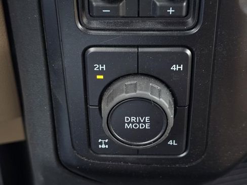 Used 2024 Ford F250 Lariat AWD/4WD image 27