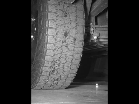 Used 2023 Ford F150 XLT w/ Equipment Group 302A High AWD/4WD image 19