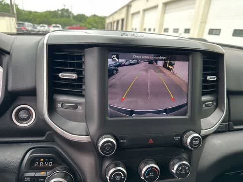 Used 2021 RAM 1500 Big Horn AWD/4WD image 8