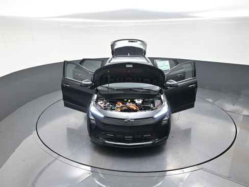 New 2027 Chevrolet Bolt RS FWD image 12