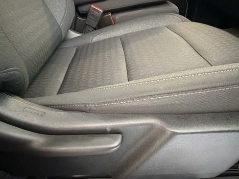 Used 2023 GMC Sierra 1500 Elevation image 25