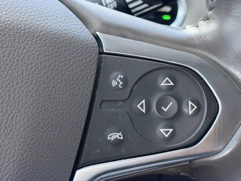 Used 2020 Chevrolet Traverse LT w/ LT Premium Package FWD image 14