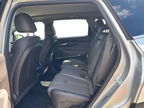 Used 2020 Hyundai Santa Fe SEL w/ Convenience + Premium Package image 10