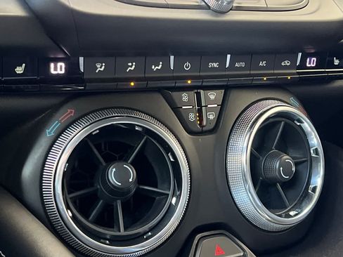 Used 2016 Chevrolet Camaro SS RWD image 25