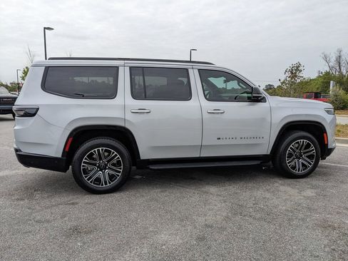 New 2026 Jeep Grand Wagoneer 4WD w/ Premium Group I image 23